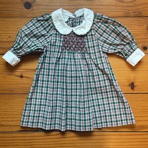 Strasburg EUC girls smocked holiday christmas Peter Pan collar long sleeve dress